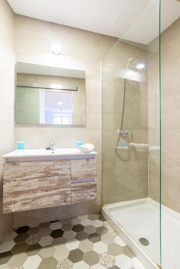 Urbe10 Plaza De La Constucion Premium Loft Apartment Malaga Exterior photo